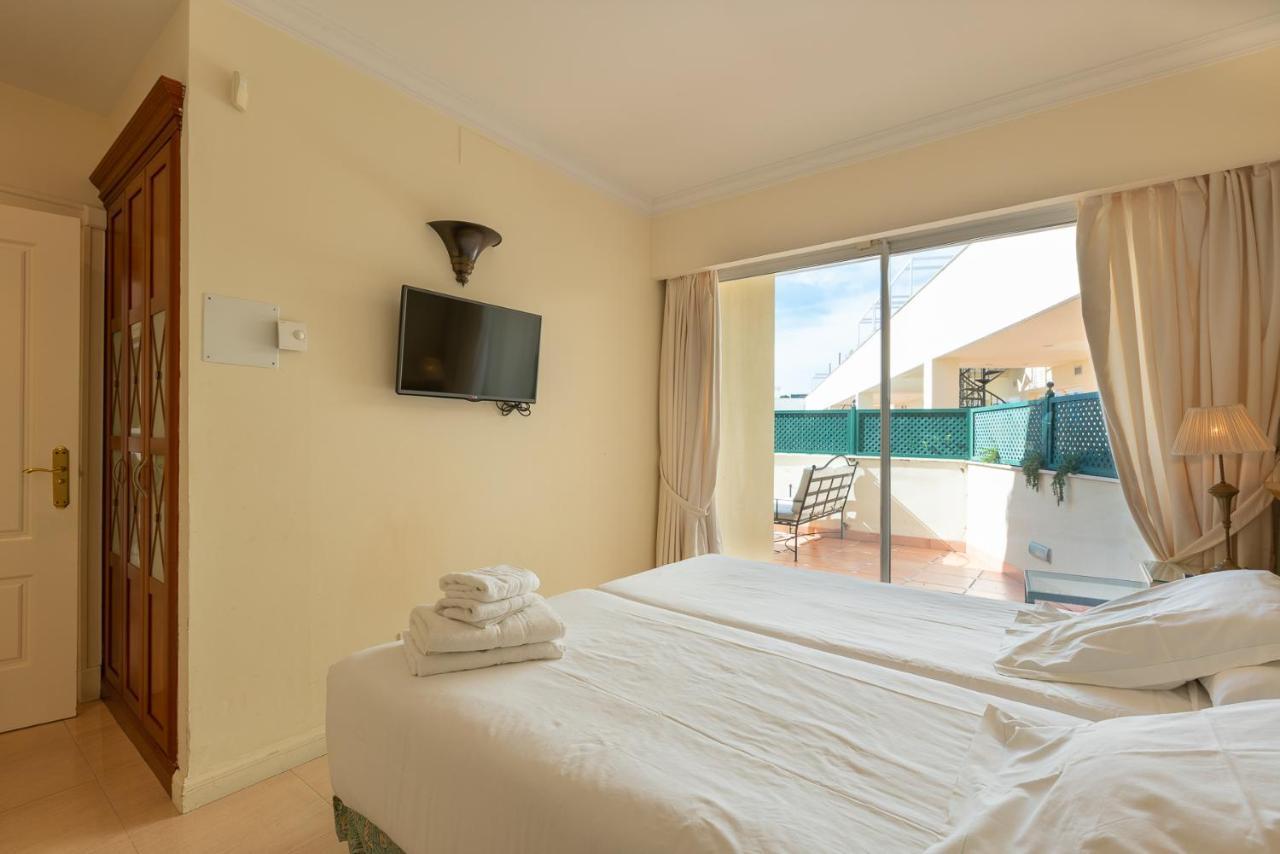 Guadalpin Residences Marbella Exterior photo