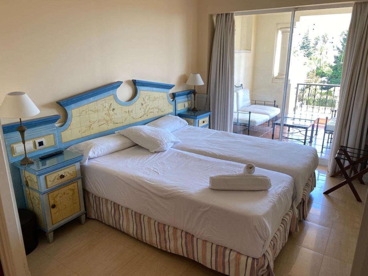 Guadalpin Residences Marbella Exterior photo
